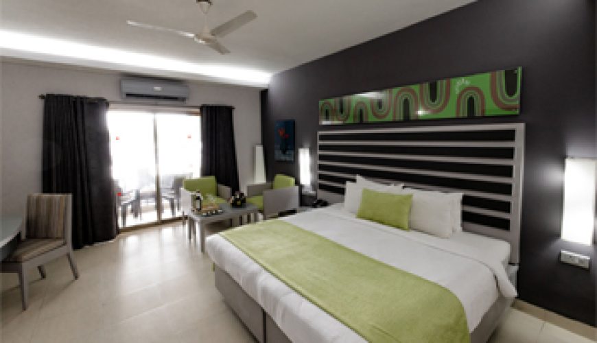 Deluxe Garden View room with Balcony